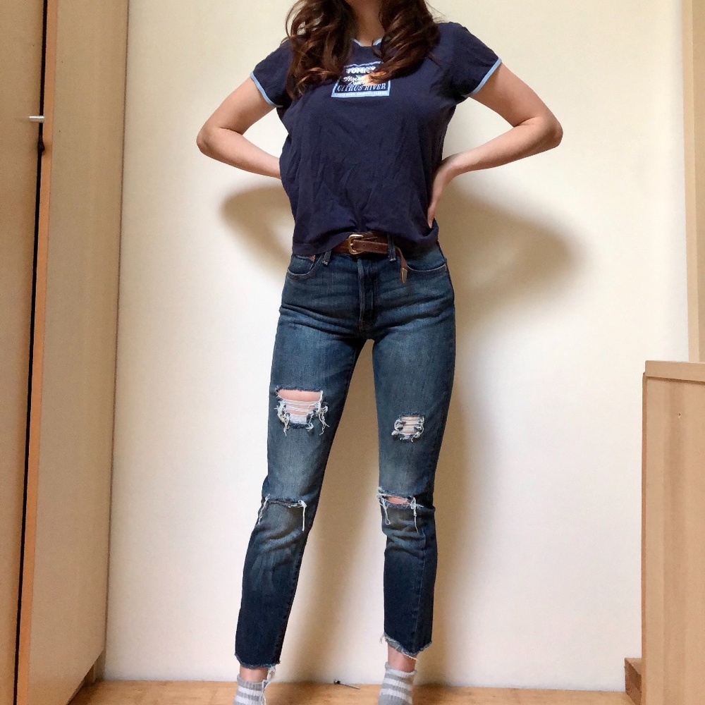 Levi's 501 Distressed Jeans, Size 25